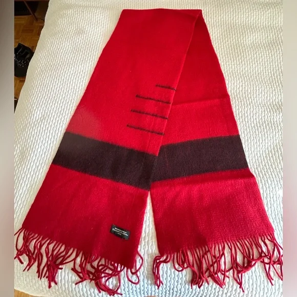 Hudson bay cashmere scarf hotsell